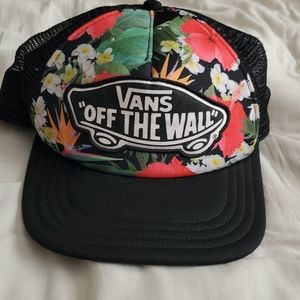 Vans Off The Wall Floral Trucker Hat